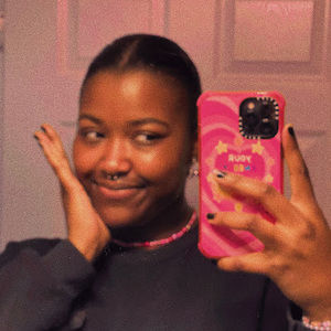 Meet your Posher, Kayla